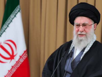 بیانیه اسقف‌ها، کشیشان و اندیشمندان جهان در حمایت از رهبری